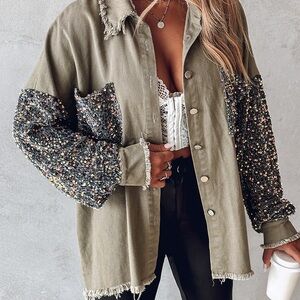 STYLISH Sequin Sleeves and pockets  Button-Up Shacket. XXL